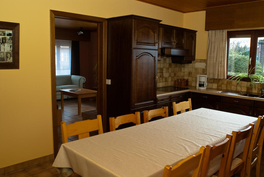 Villa 'T Bruggeske Mol Habitación foto